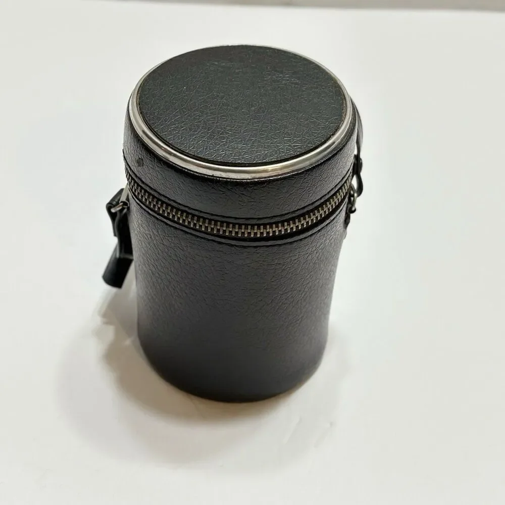 Auto Chinon 1:28 f=135mm Japan 28mm f2.8 Auto Lens Camera with Case